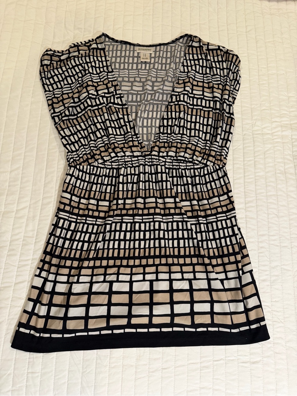 Motherhood Maternity Black, White & Beige Grid-Print V-Neck Tunic Top